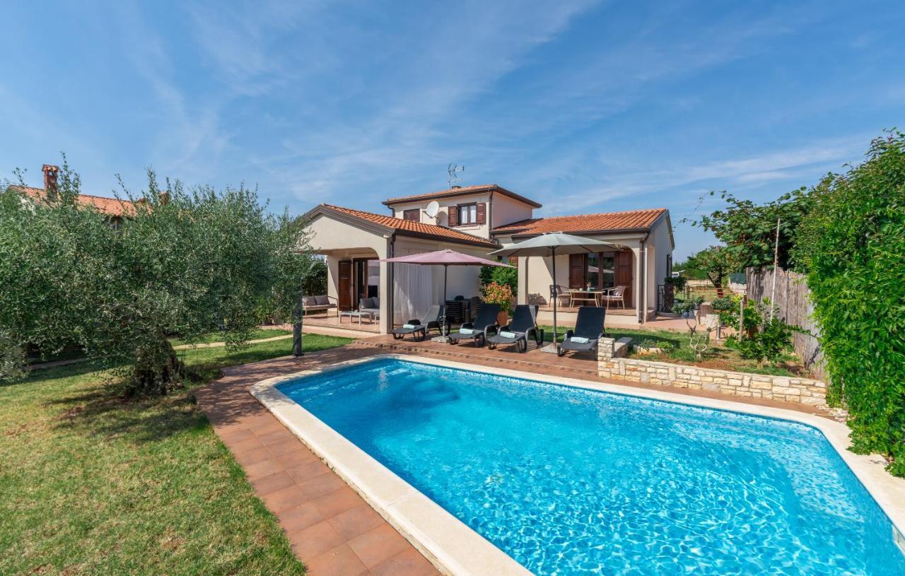 Novigrad Istria Villa Lucas מראה חיצוני תמונה